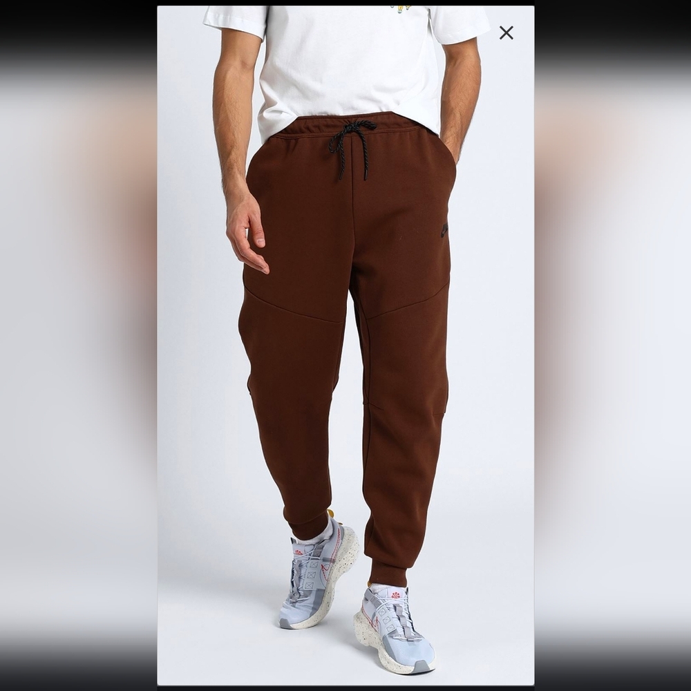 Nike Sportswear Tech Fleece Jogger Pants Brown Black Size L